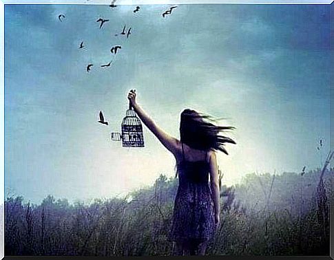 Woman releases birds