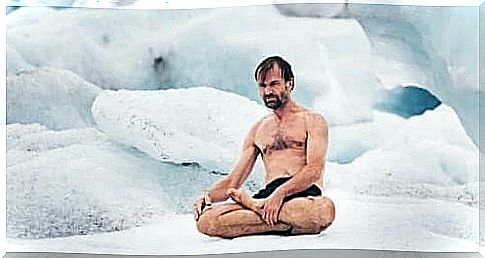 Wim Hof's method is difficult to perform. 